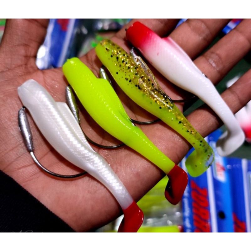 SATUAN SOFT LURE 8CM SUDAH PAKAI MATA PANCING IUMPAN CASTING IKAN GABUS DAN TOMAN