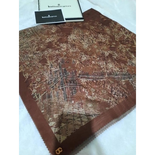 Preloved Buttonscarves British Brown