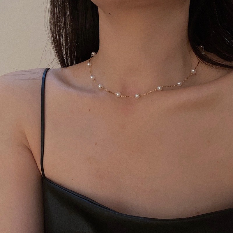 Kalung Choker Rantai Manik-Manik Mutiara Warna Emas Gaya Gotik Untuk Wanita