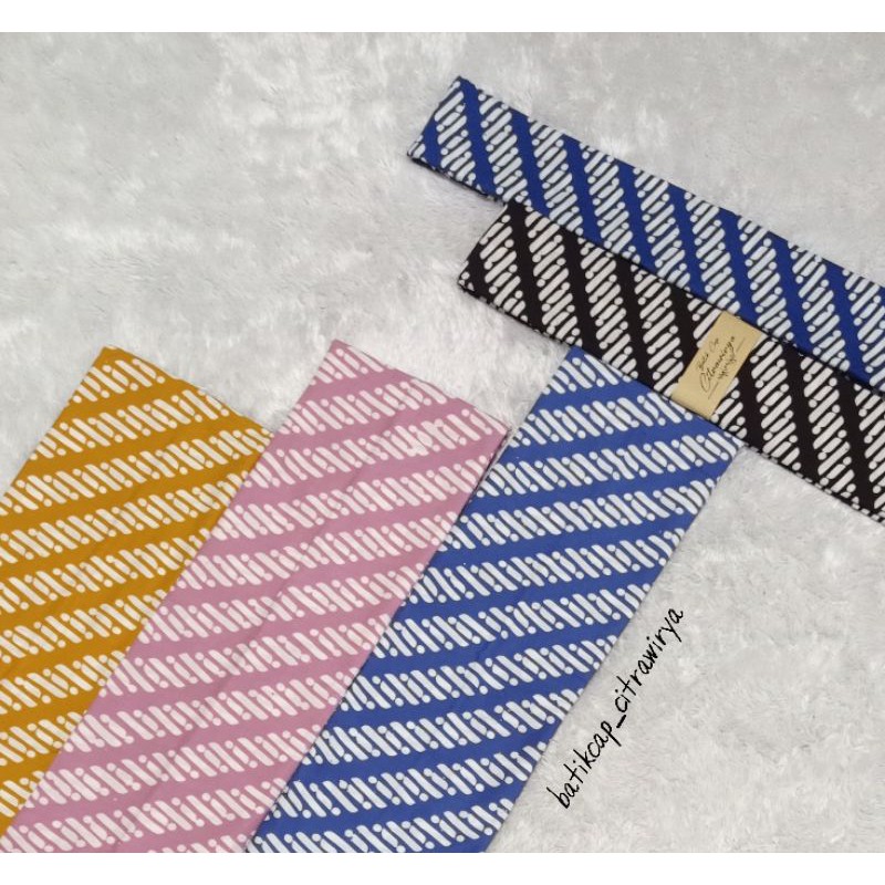 Kain batik Cap Garutan motif parang.