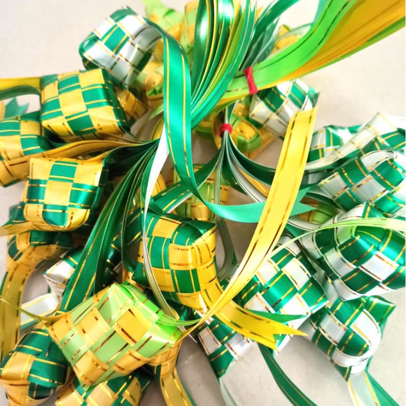 

KETUPAT PITA MIX WARNA JEPANG HIASAN HAMPERS PARCEL LEBARAN /IDUL FITRI