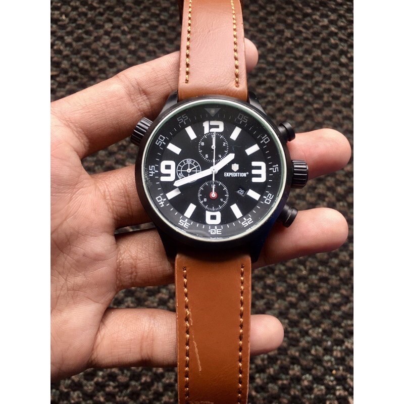 Bekas / Second / Preloved Jam Tangan Pria Chronograph Original Expedition