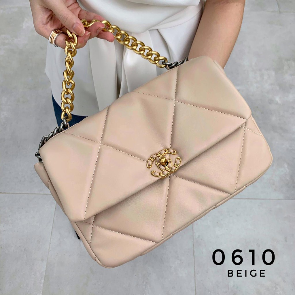 0610 Chanel 19 Flap Bag Lambskin Gold/Ruthenium -Tone Large BEIGE #0610