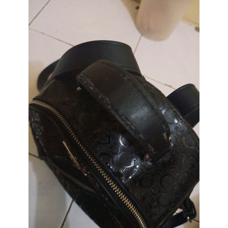 tas ransel guess preloved
