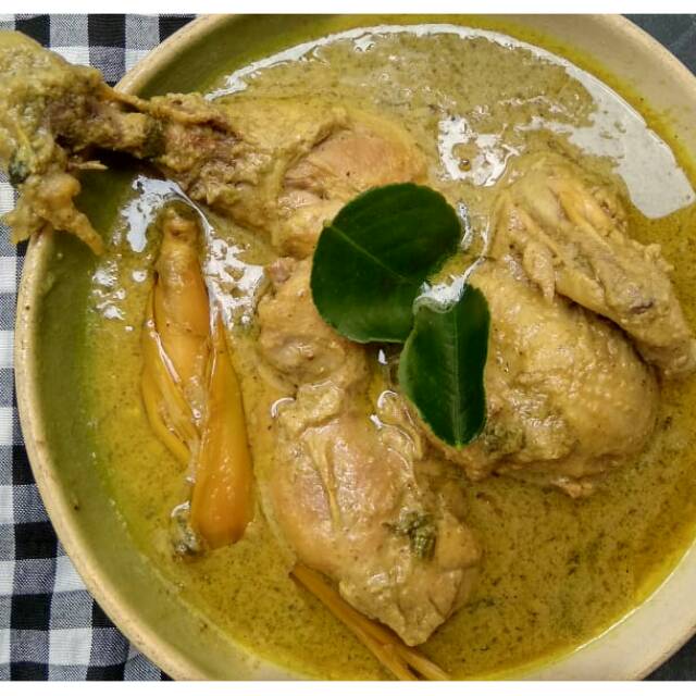 PAKET OPOR AYAM (1 Ekor Ayam + 3 Telur)