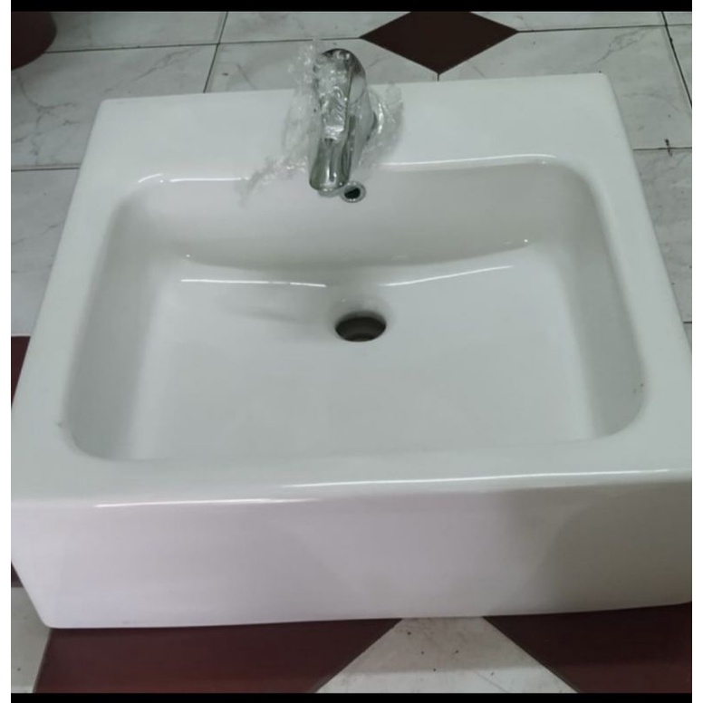 wastafel kotak Toto komplit set