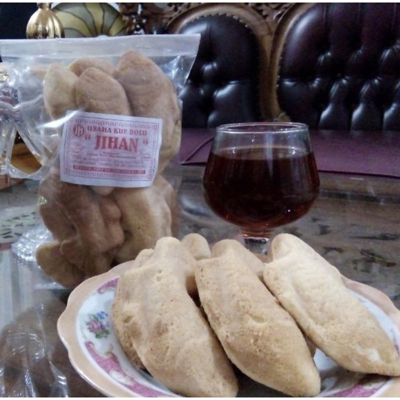 

kue ikan ikan