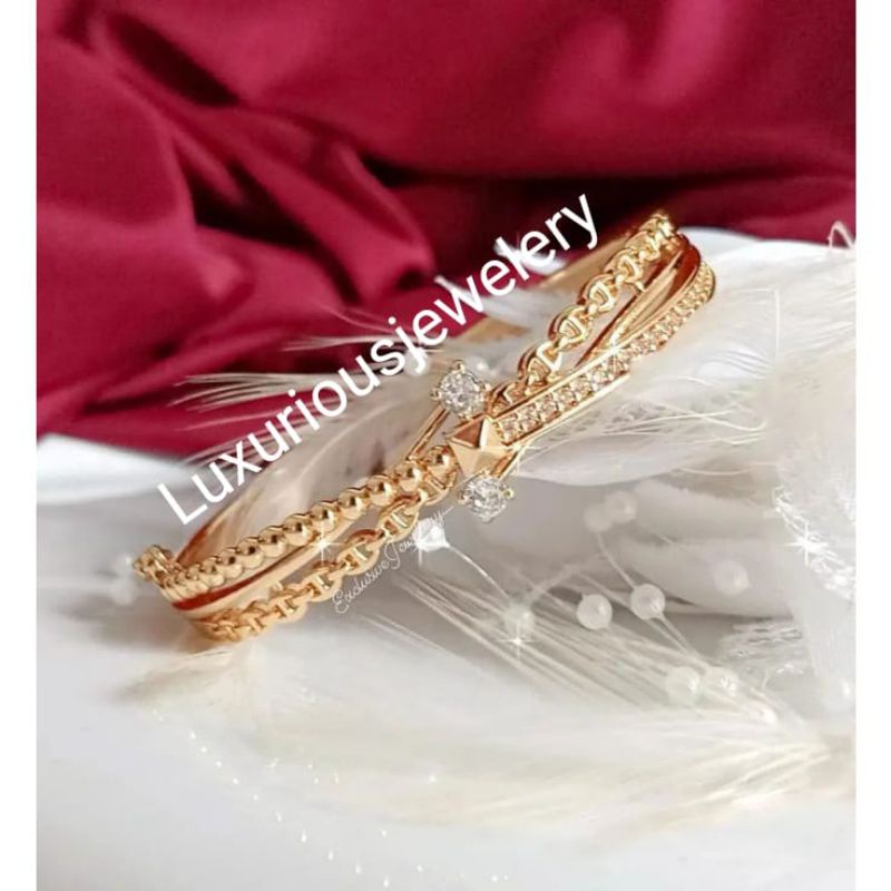 Gelang Bangle Solitaire Replika Berlian lapis emas pengait samping