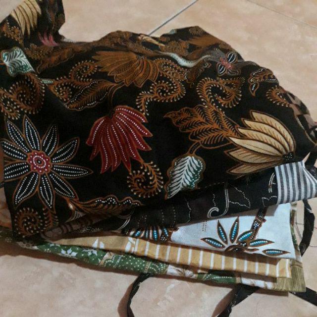 Batik Dianputri | Couple Batik Wanita Blazer Monochrome Motif Garis Seragam Batik