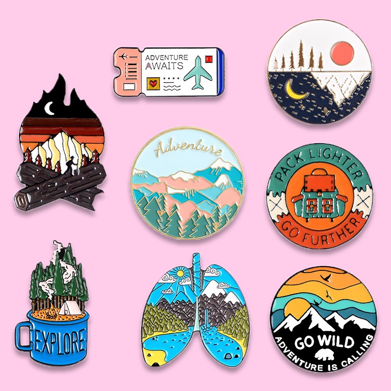 Outdoors Bros / Pin Enamel Motif Gunung / Malam Berbintang Untuk Aksesoris Pakaian / Tas / Hadiah