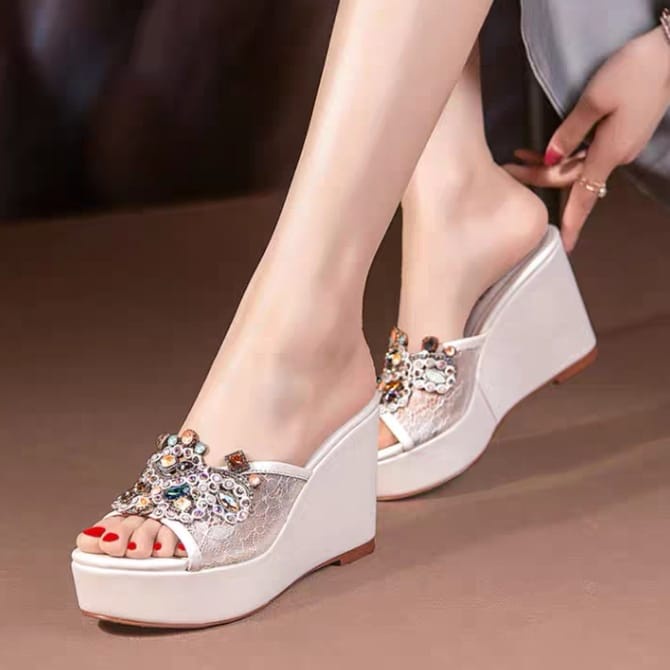 QZ - Lita Sandal Wedges Wanita Brukat DF 03