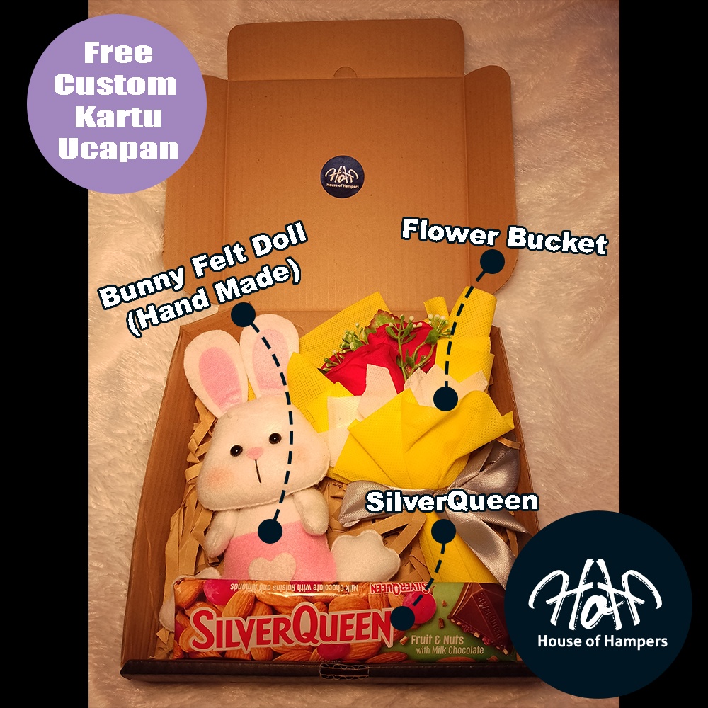 

Hampers Cewek Gift Box Kado Cewek Boneka Kelinci Buket Bunga Ulang Tahun Wisuda