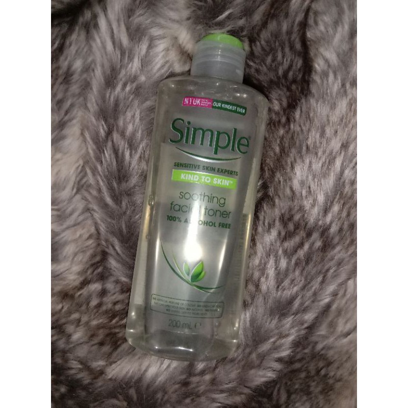 Simple Hydrating Toner (PRELOVED)