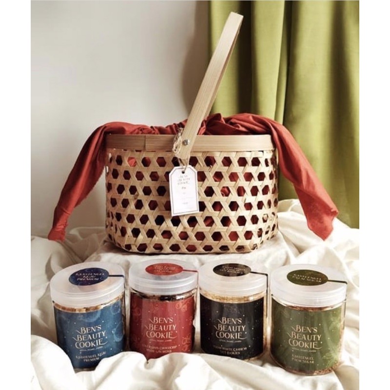 

hampers customizable