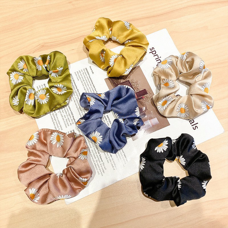 Ikat Rambut MF113 Korea Fashion Motif Scrunchie Satin Bunga Tali Aksesoris Karet Korea