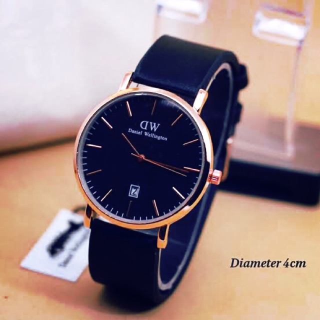 Jam tangan pria DW Original