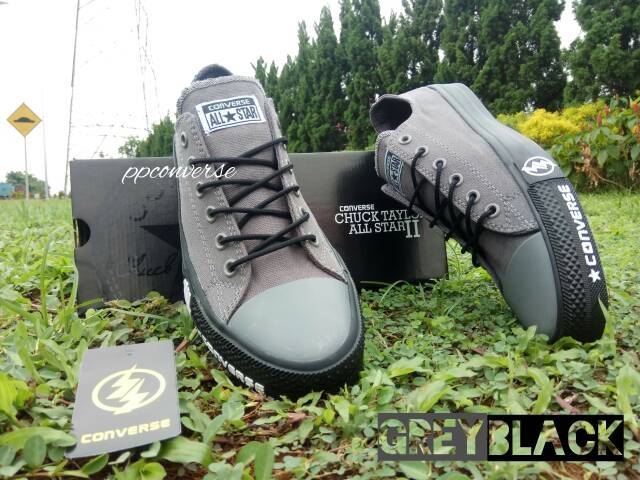 Converse Chuck Taylor New Release Undefeated Low Pendek Abu Hitam Grey Black