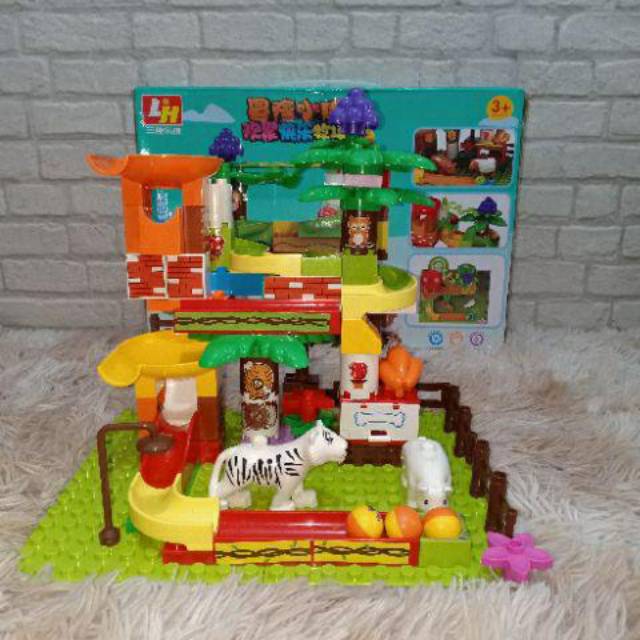 Lego marble besar