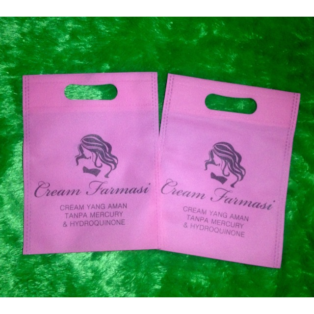 

Goodiebag Oval | Design Custom | kecantikan