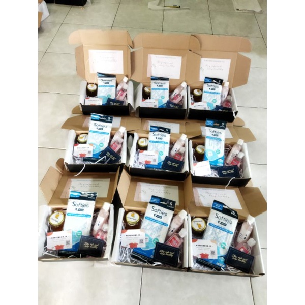 New normal kit hampers