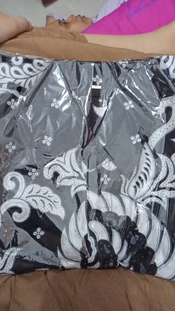 Pinguin Series Nayaka Batik- Couple Pinguin Barina Gurita Sogan