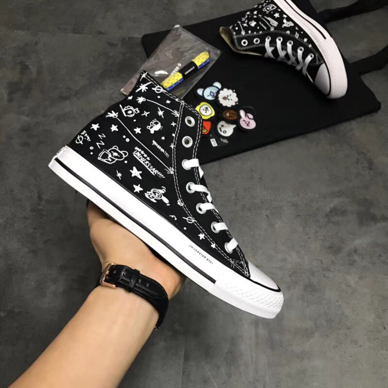  Sepatu  Sneakers Desain Converse  X  bt21  Bahan Kanvas untuk 