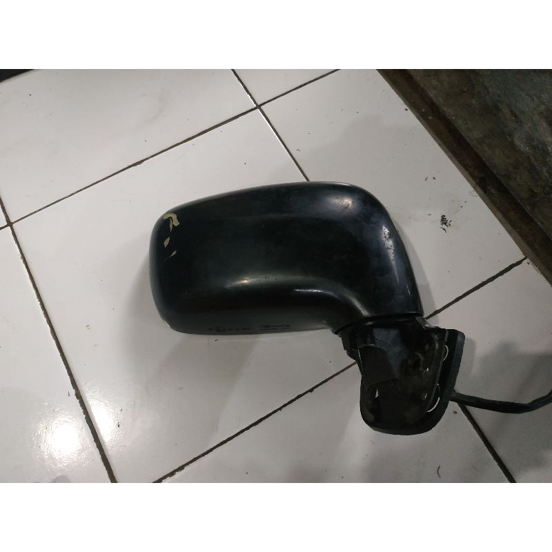 Spion Suzuki Aerio kanan