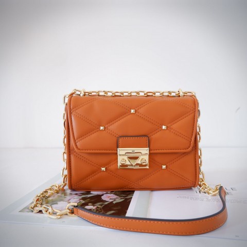 TAS WANITA MK SERENA QUILTED STUDDED SMALL FLAP SHOULDER BAG