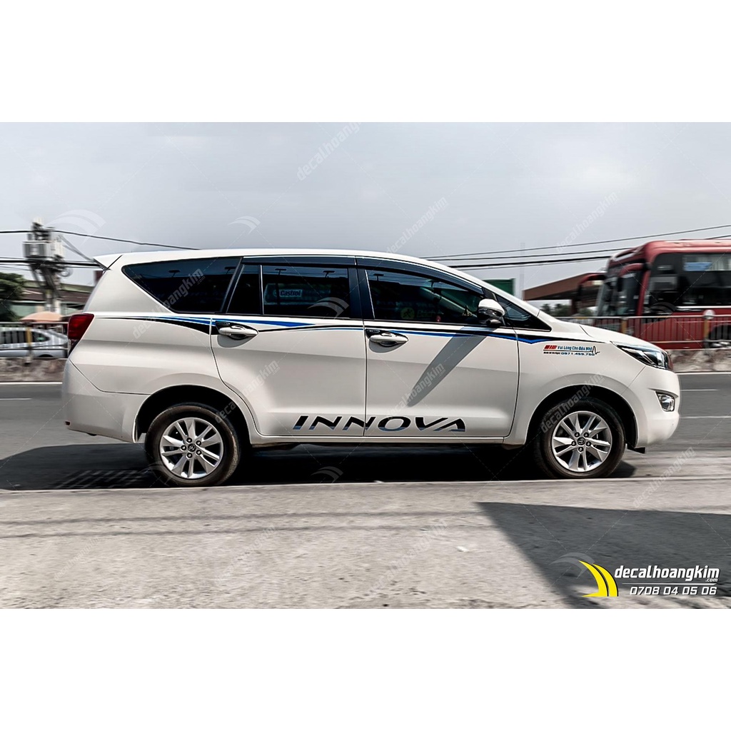Stiker mobil innova cutting stiker body samping mobil innova