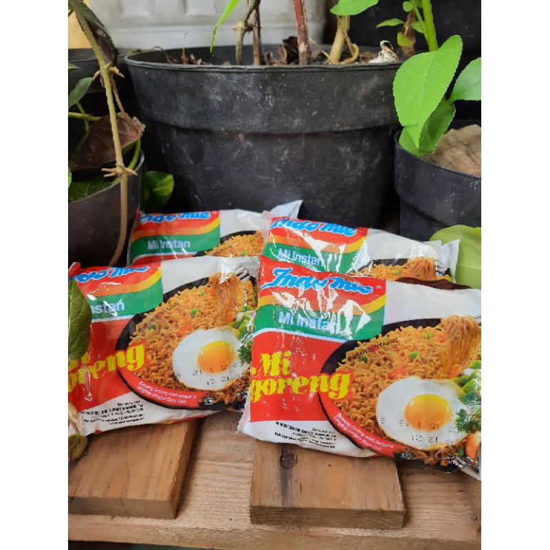 

INDOMIE GORENG SATU BUAH