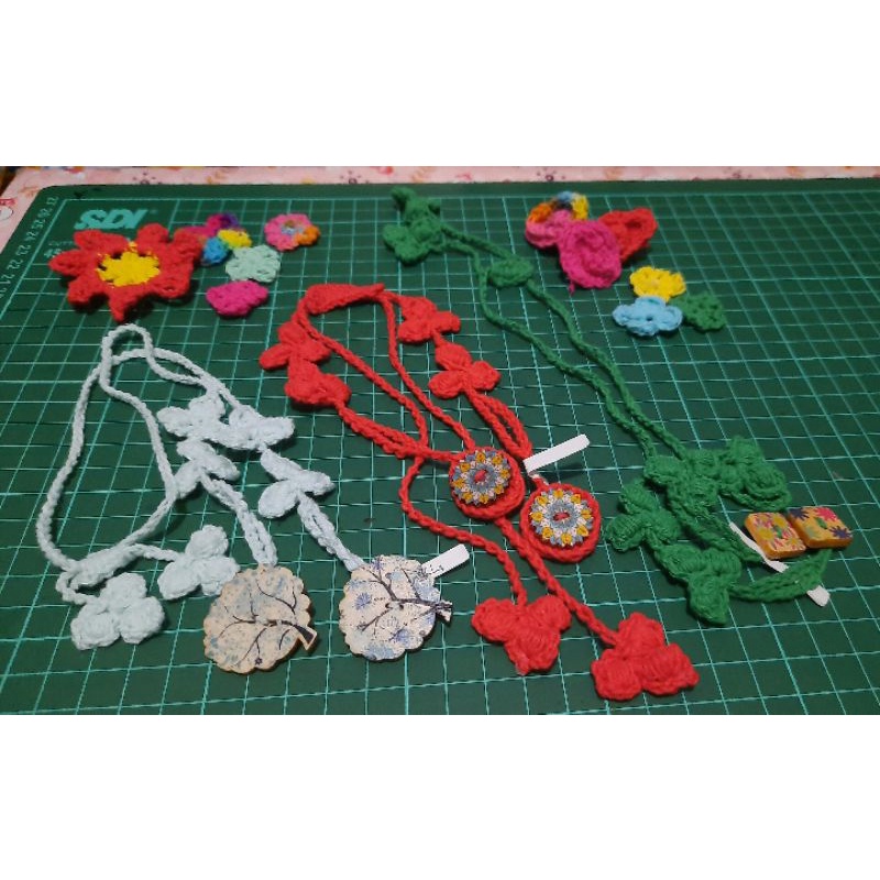 

Tali Masker Keriting / Lanyard Crochet Handmade
