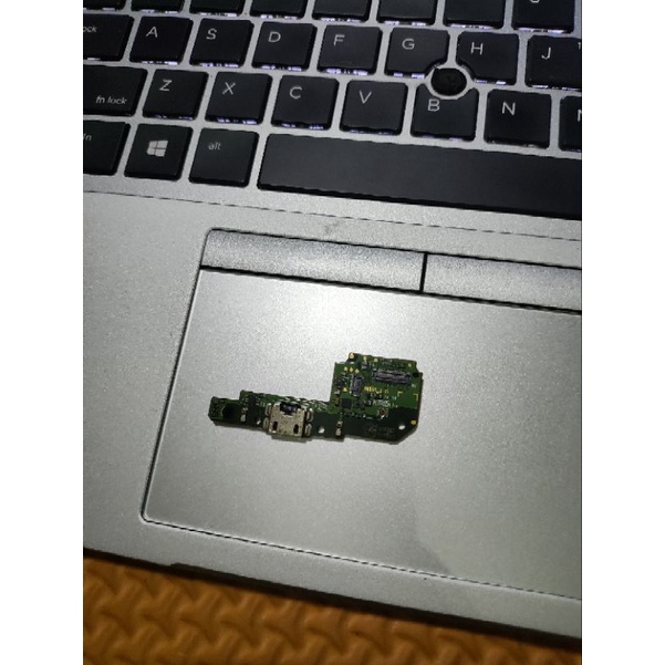 Board carger Mesin bawah xiaomi redmi 6a original copotan mesin, garansi jaminan original 100%board 