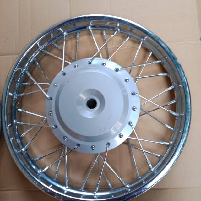 Pelek beat fi variasi jari jari ring 14/vleg belakang beat fi new/pelek belakang vario 125/150