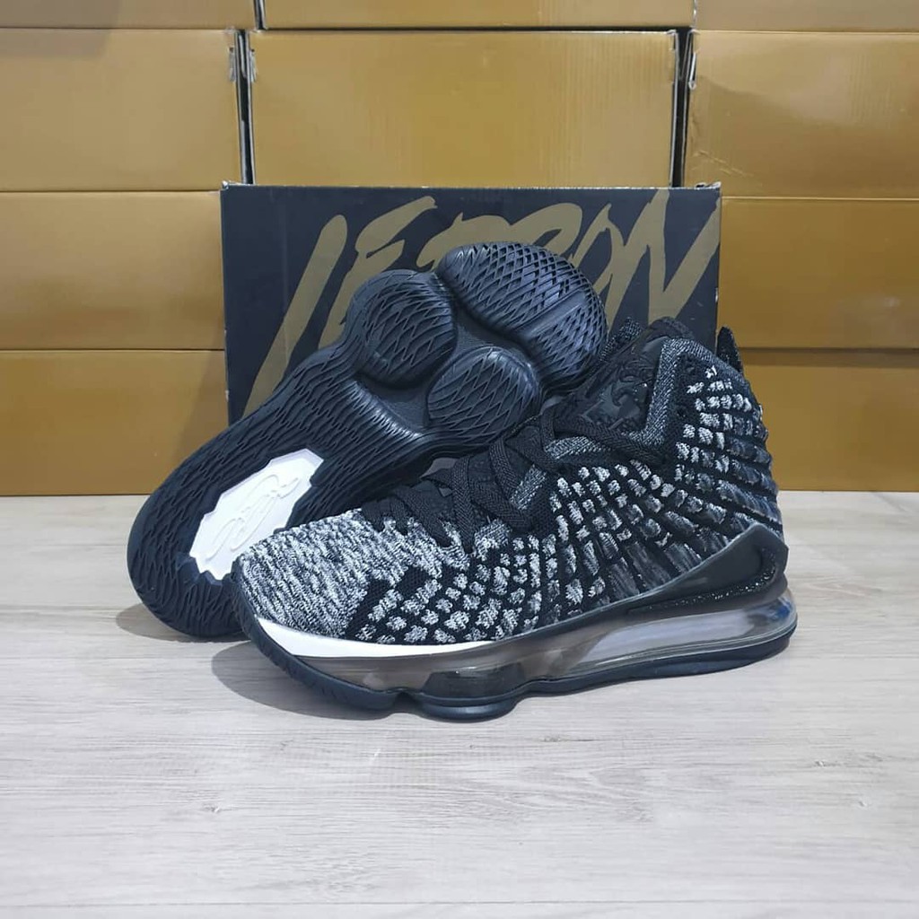 SEPATU BASKET ANAK DEWASA NIKE LEBRON 17 OREO GS YOUTH KIDS