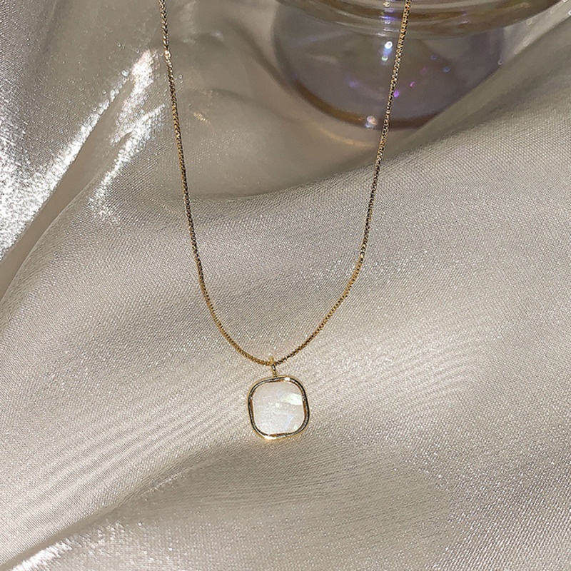 Kalung Rantai Klavikula Bentuk Kotak Untuk Aksesoris