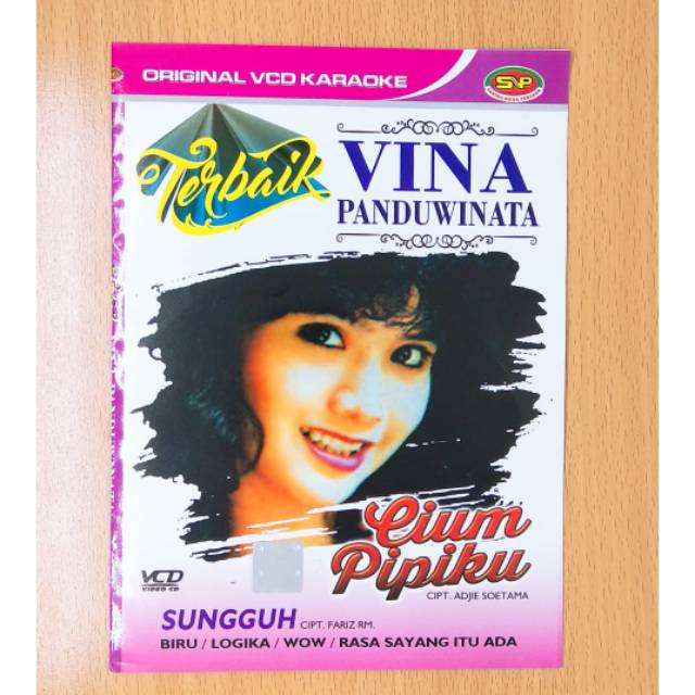 KASET VIDEO VCD ORIGINAL LAGU VINA PANDUWINATA BISA KARAOKE