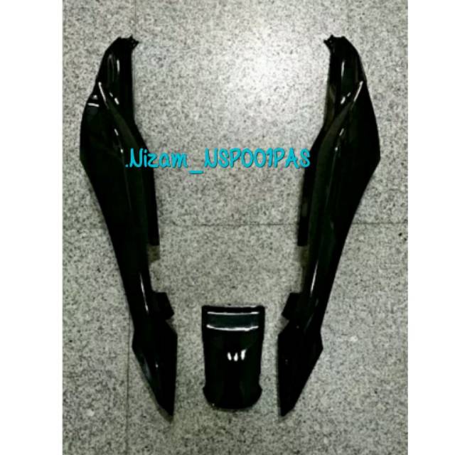 Cover Body Belakang Verza + sambungan Body Belakang Slebor
