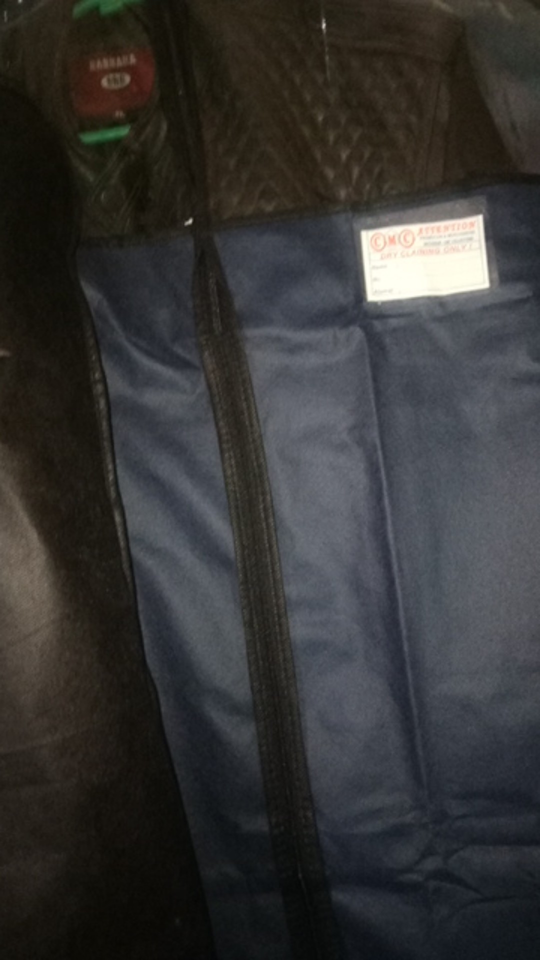 Cover Jas Baju / Cover Gantungan Baju Jas / Pelindung Baju Jas New Model Biru Navy ( Bahan Tebal )