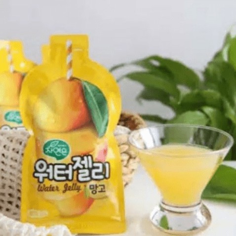 

Woongjin Zaiyeonun Water Jelly Mango - 100 ml