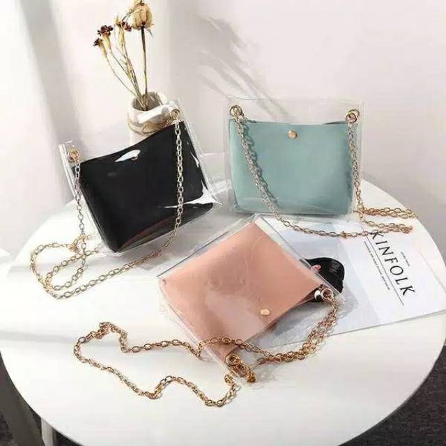 Tas mika pouch