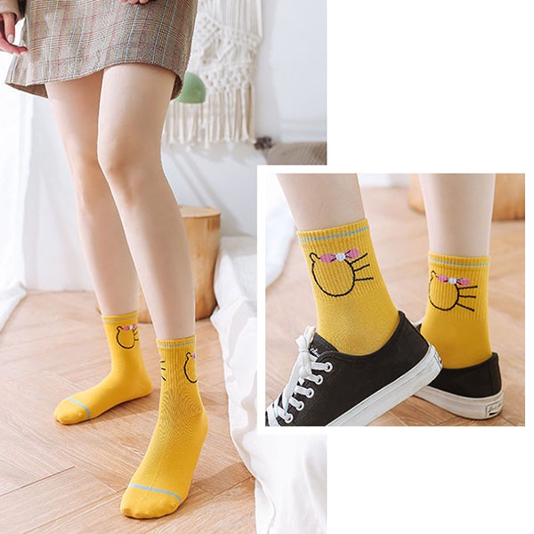 Kaos Kaki Fashion Wanita Motif Kartun / Kaos Kaki Panjang Import Cute Bahan Katun / TS-86