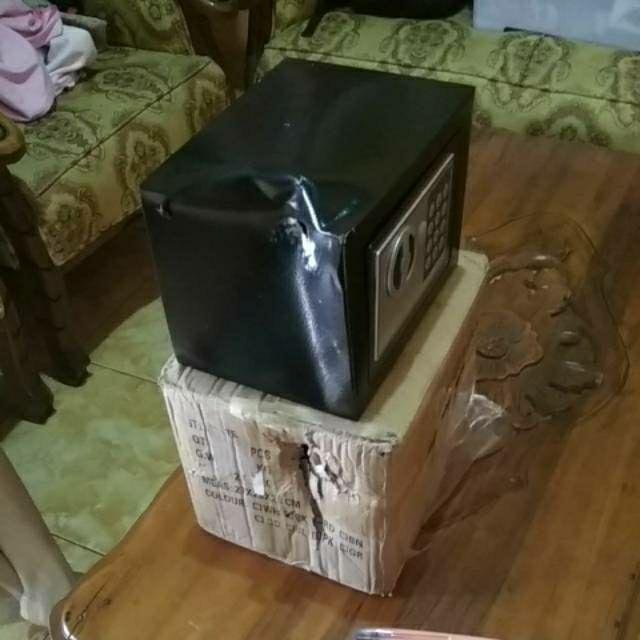Brangkas Besi Elektrik Brangkas Uang Tahan Api