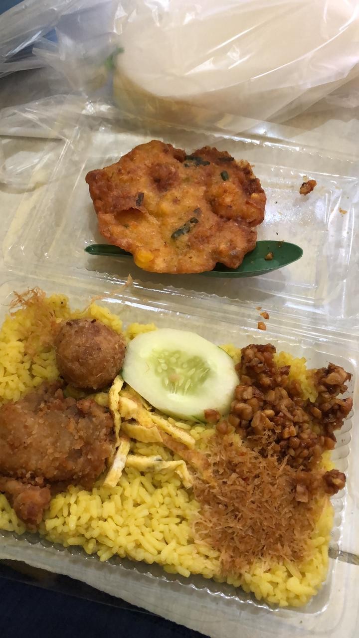 Sarung Kang Santri | Sarung Batik Motif | Gus Asmi | Sarung Anak Santri Pria | Hari Santri | Putra