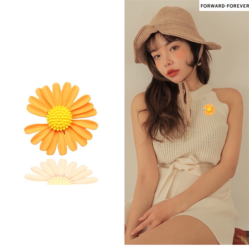 Bros Pin Bentuk Bunga Daisy Bahan Plastik Untuk Wanita M70071