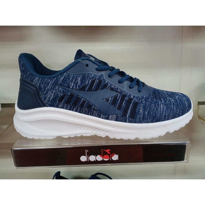 Diadora Carpe Running