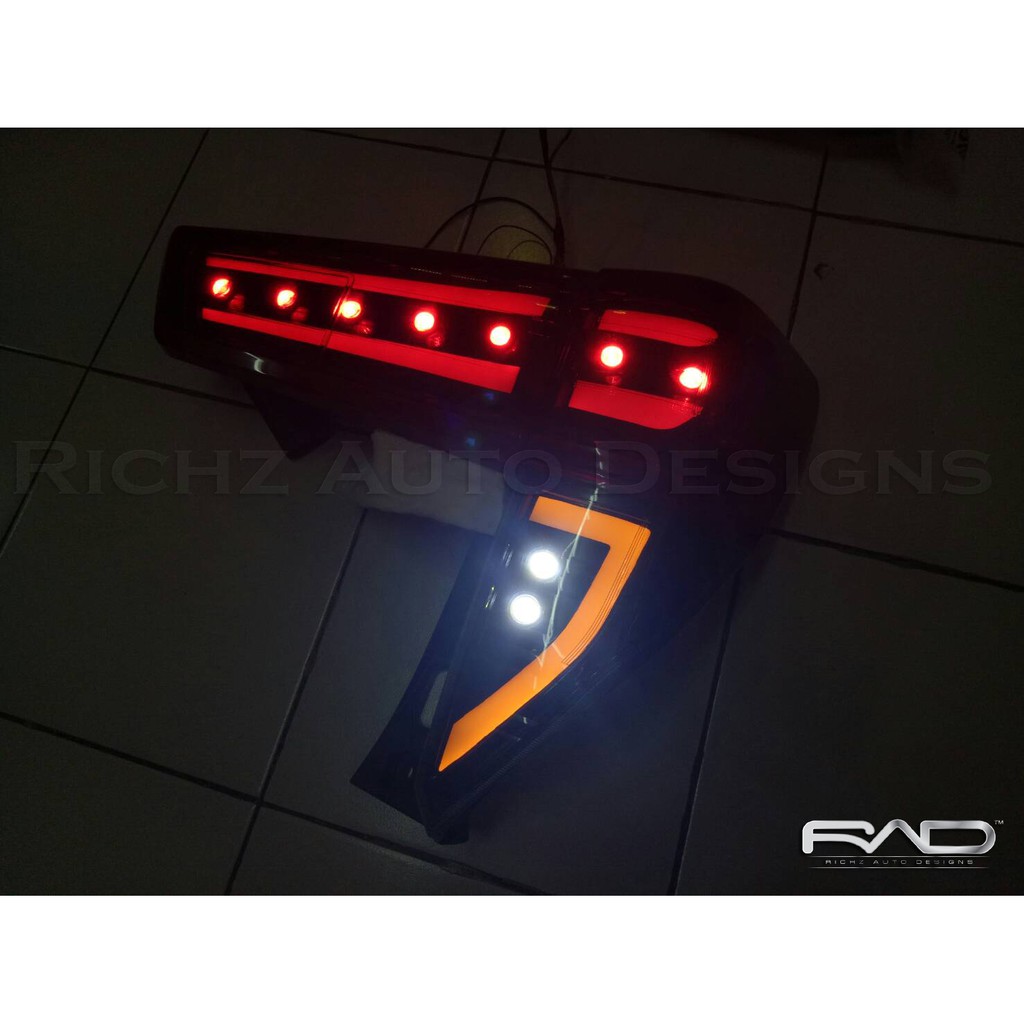 Custom Modifikasi Lampu Belakang Stoplamp Taillamp Toyota Custom Modifikasi Lampu Belakang Stoplamp Taillamp Toyota