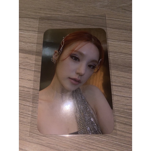 photocard yeji mecima guesswho benefit