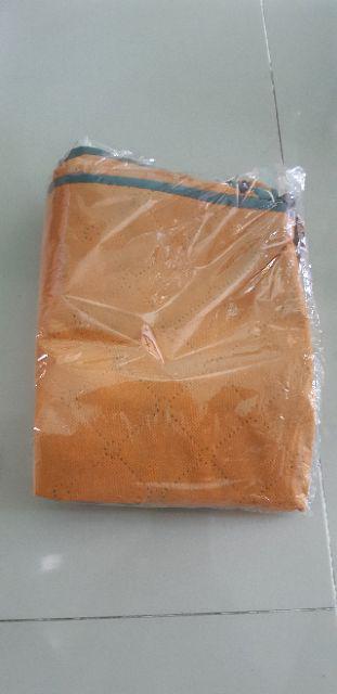 Storage Bag Tinggi Berdiri Tempat Penyimpanan Baju Sprei Pakaian Selimut Dll