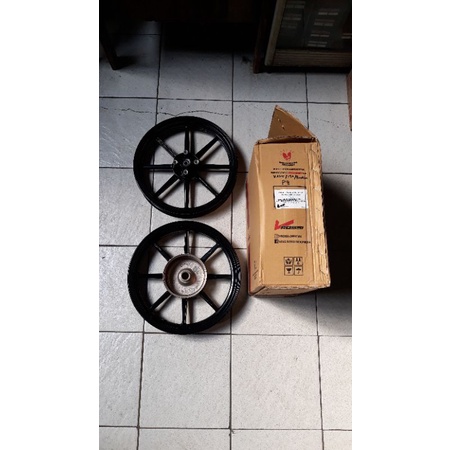 VELG RACING VARIO 150 125 PALANG 8 185 215 RING 14 BLACK ROSSI COMET