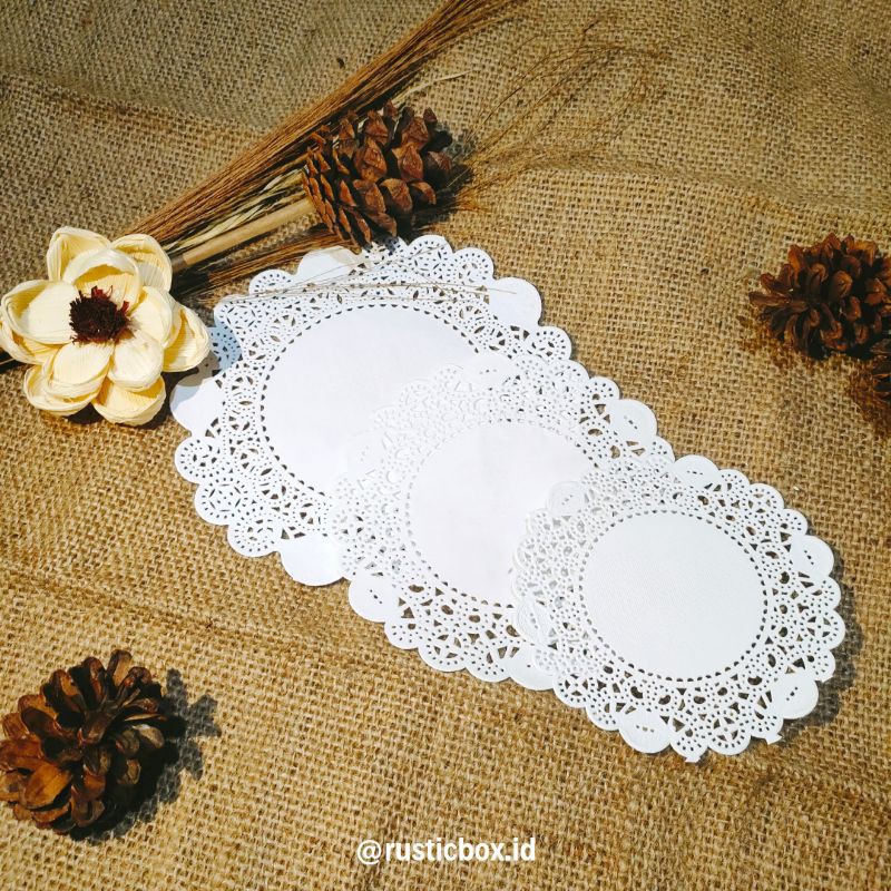 

Extra White Lace Paper / Alas Kertas Renda /Kertas Renda Bulat / Kertas Renda Putih / Paper Doyleys